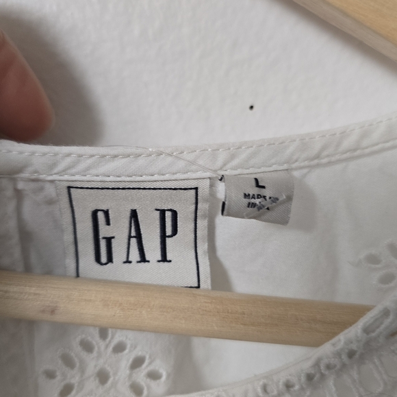 GAP White Eyelet Lace Blouse Size L 100% Cotton - Picture 5 of 9